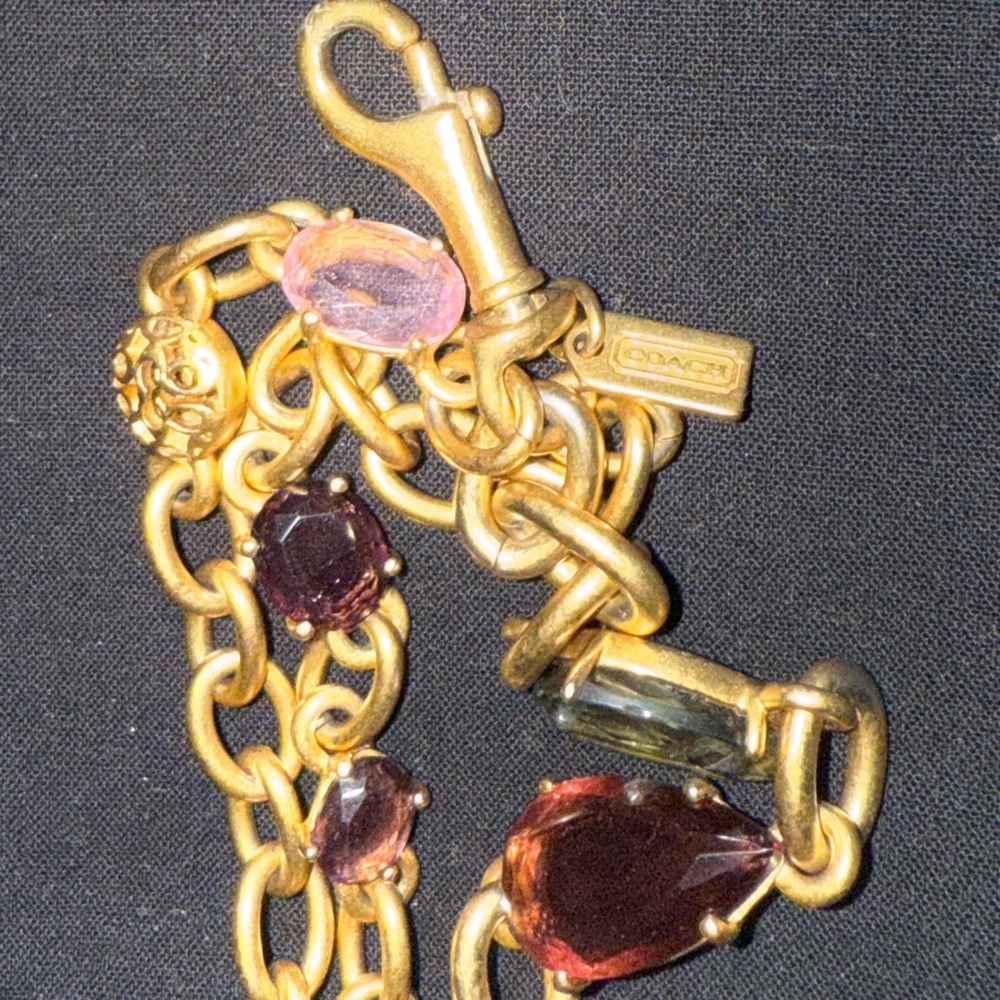 Beautiful coach bracelet - Picture 11 of 13